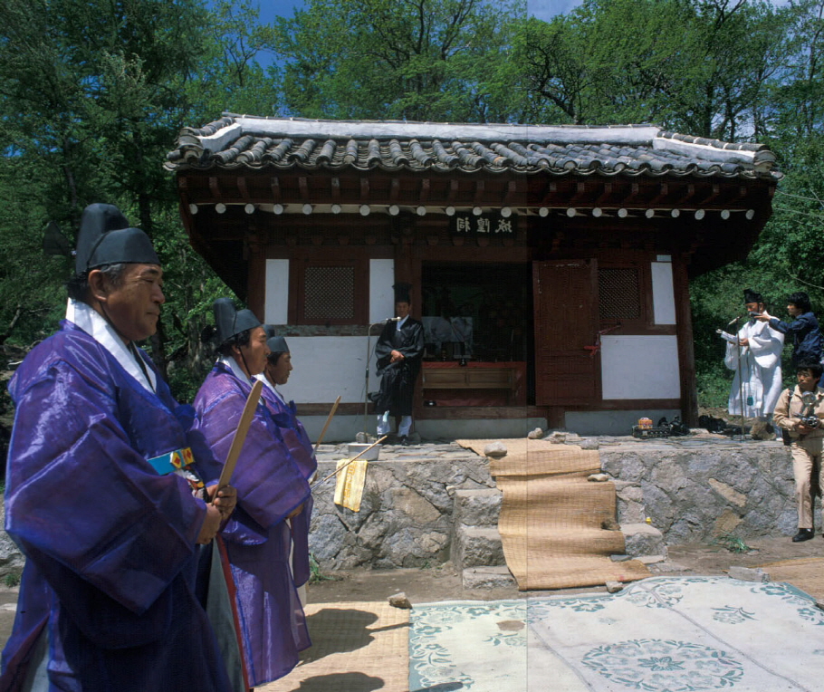 1980.6_국사성황제 산신제002.jpg